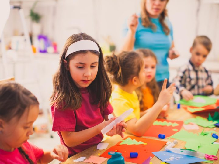 Scandalo nutrizionale: cibo spazzatura rende i bambini inglesi i più bassi del mondo!