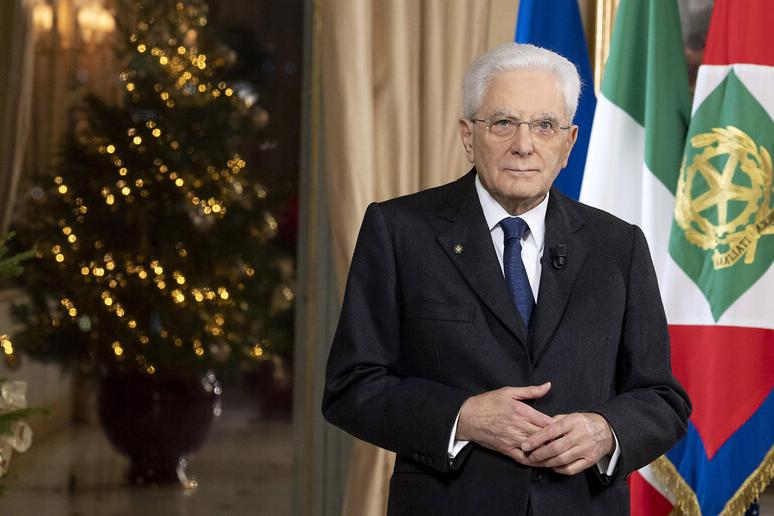 Sergio Mattarella lancia un appello emotivo ai giovani: ecco le sue parole potenti!