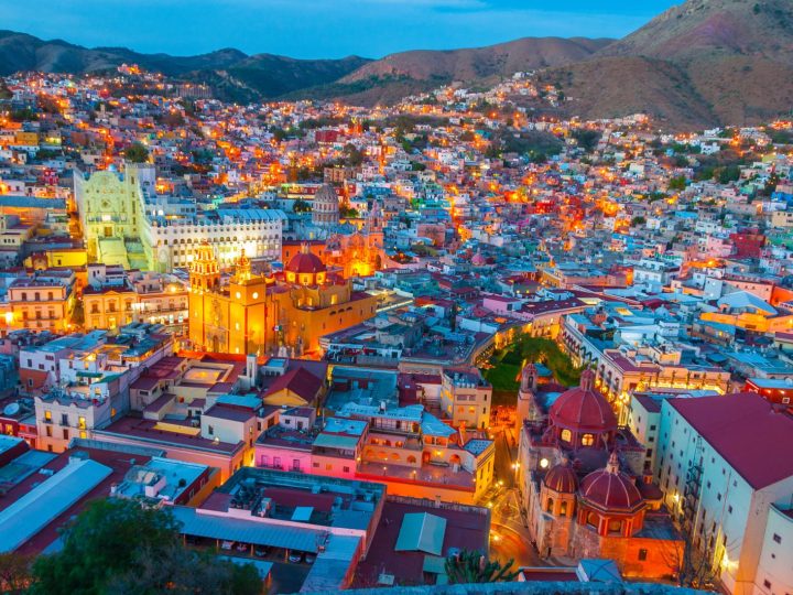 Esplosioni e caos: il crudele gioco di potere dei cartelli narcos in Messico!