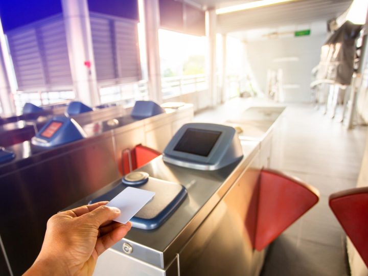 Trasporti pubblici: la sorprendente nazione con i prezzi più alti al mondo