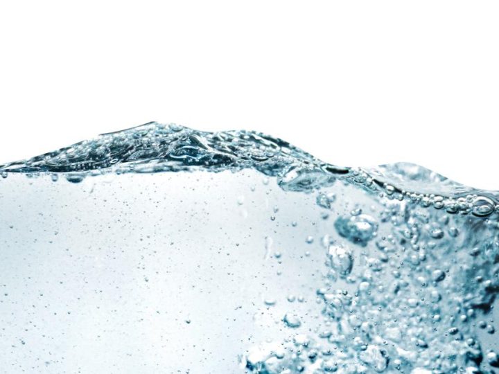 Acqua a rischio: il rapporto che mette in guardia il mondo intero!
