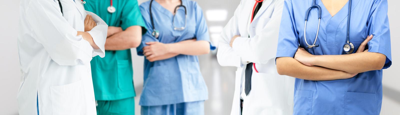 Dono che cambia vita: studenti medici di New York ringraziano la loro angiolina!