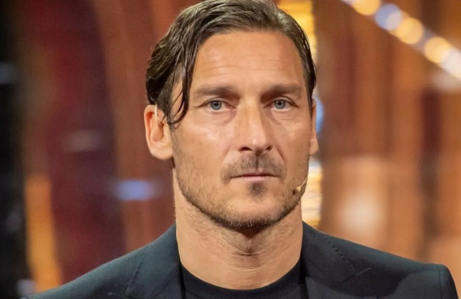 Francesco Totti: spunta fuori una nuova amante? A quanto pare è una conduttrice famosa. Ecco di chi si tratta!